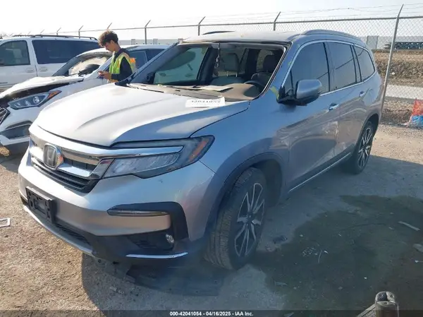 5FNYF5H6XKB018419 2019 HONDA PILOT - Image 2