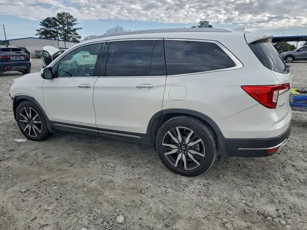 5FNYF5H6XMB002823 2021 HONDA PILOT - Image 2