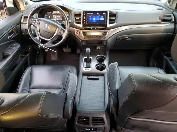 5FNYF5H70HB005163 2017 HONDA PILOT - Image 8