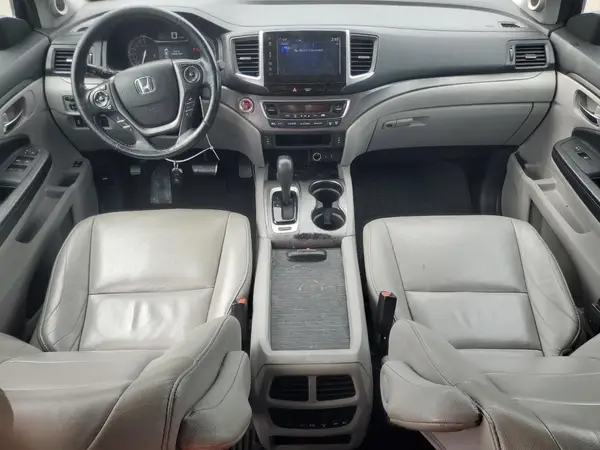 5FNYF5H70JB000566 2018 HONDA PILOT - Image 8
