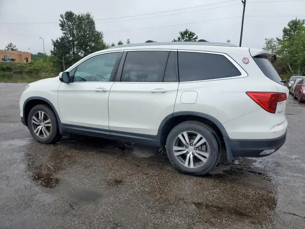 5FNYF5H70JB007310 2018 HONDA PILOT - Image 2