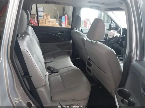 5FNYF5H70JB013706 2018 HONDA PILOT - Image 8