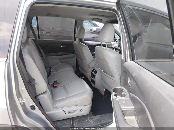 5FNYF5H71HB027771 2017 HONDA PILOT - Image 8