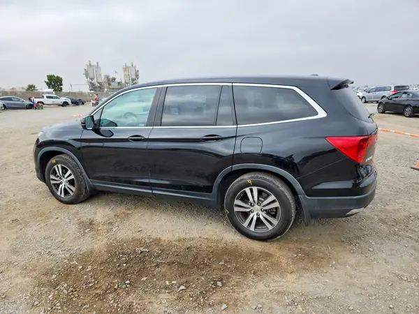 5FNYF5H71JB011978 2018 HONDA PILOT - Image 2