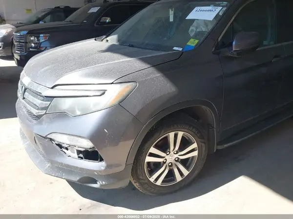 5FNYF5H71JB017506 2018 HONDA PILOT - Image 2
