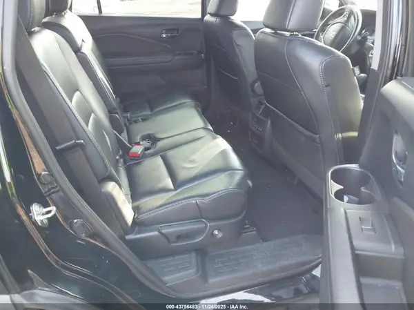 5FNYF5H73HB013855 2017 HONDA PILOT - Image 8
