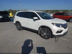 5FNYF5H73HB033720 2017 HONDA PILOT