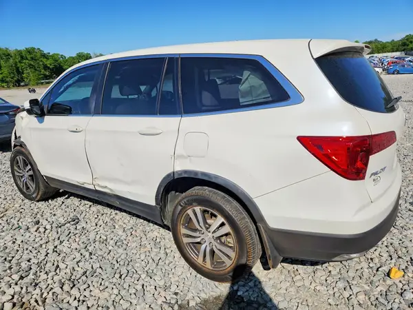 5FNYF5H73HB038349 2017 HONDA PILOT - Image 2