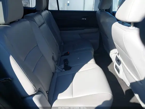 5FNYF5H74GB013930 2016 HONDA PILOT - Image 8