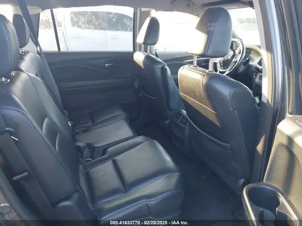 5FNYF5H74HB010026 2017 HONDA PILOT - Image 8