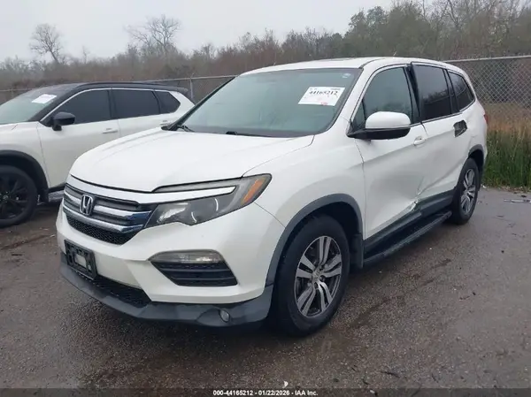 5FNYF5H75HB003537 2017 HONDA PILOT - Image 2
