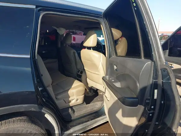 5FNYF5H77GB053676 2016 HONDA PILOT - Image 8