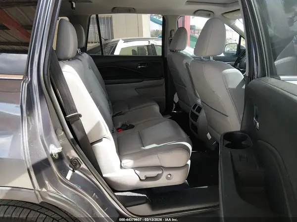 5FNYF5H78GB023585 2016 HONDA PILOT - Image 8