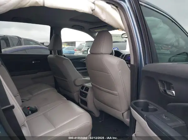5FNYF5H78HB013558 2017 HONDA PILOT - Image 8