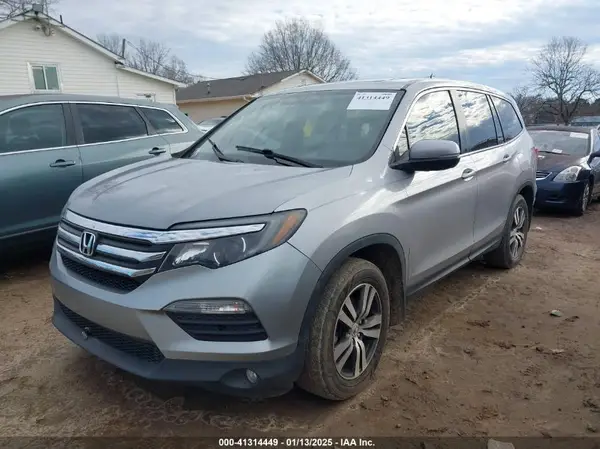 5FNYF5H78JB013694 2018 HONDA PILOT - Image 2