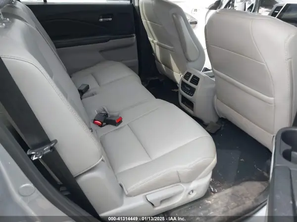 5FNYF5H78JB013694 2018 HONDA PILOT - Image 8