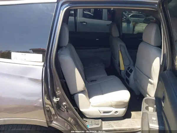 5FNYF5H79HB023290 2017 HONDA PILOT - Image 8