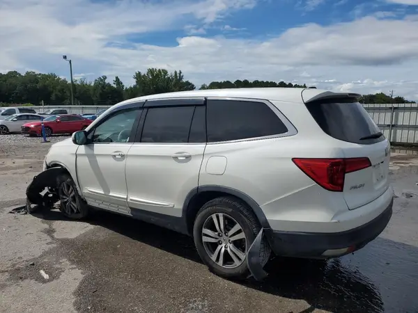 5FNYF5H79JB007306 2018 HONDA PILOT - Image 2