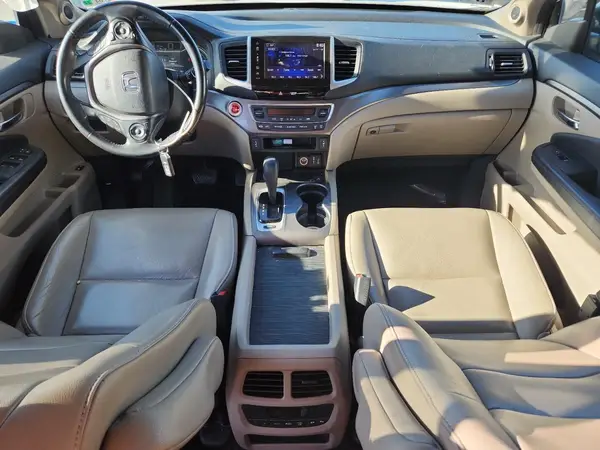 5FNYF5H79JB020850 2018 HONDA PILOT - Image 8