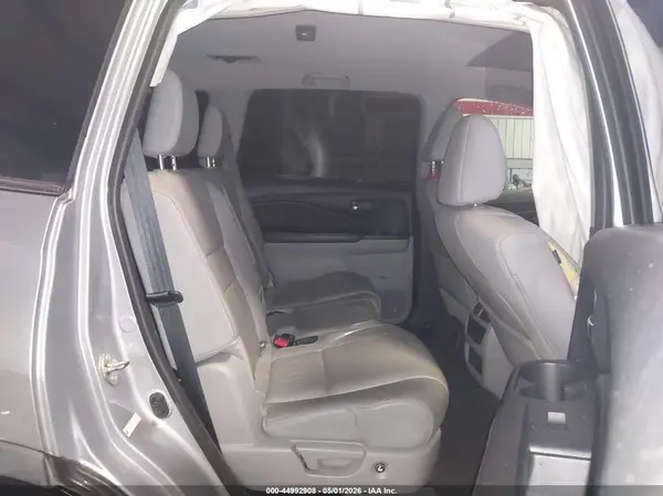 5FNYF5H7XGB010675 2016 HONDA PILOT - Image 8