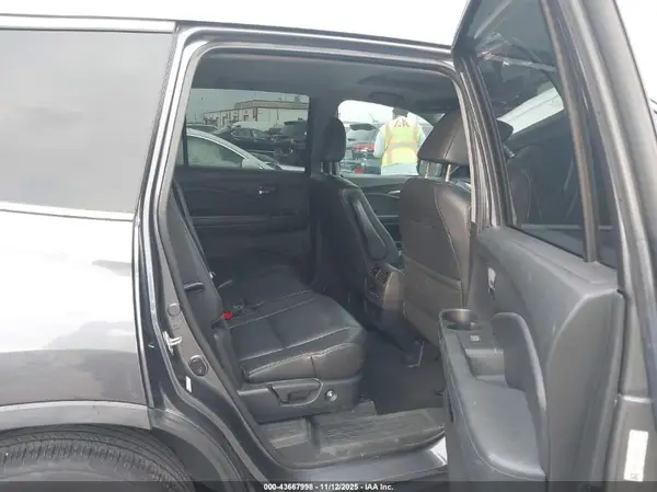 5FNYF5H7XGB057012 2016 HONDA PILOT - Image 8
