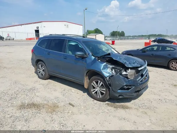 5FNYF5H7XJB028097 2018 HONDA PILOT - Image 1
