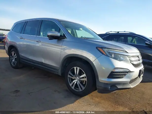 5FNYF5H80HB009741 2017 HONDA PILOT - Image 1