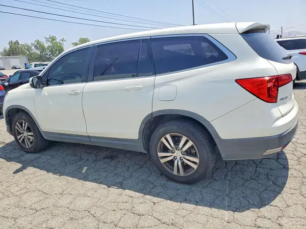 5FNYF5H80HB022957 2017 HONDA PILOT - Image 2