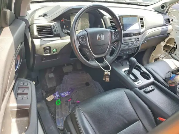 5FNYF5H80HB022957 2017 HONDA PILOT - Image 8