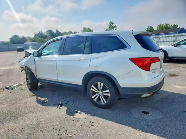 5FNYF5H81GB044917 2016 HONDA PILOT - Image 2