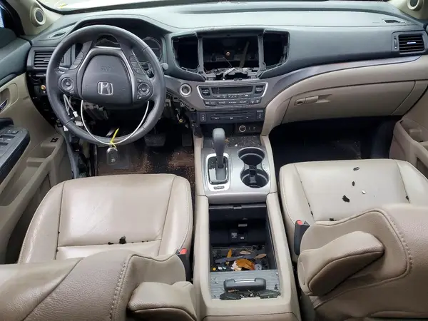 5FNYF5H81HB029500 2017 HONDA PILOT - Image 8