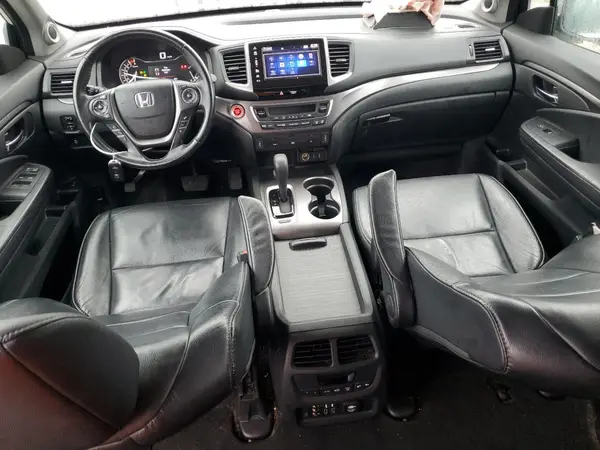 5FNYF5H81HB040108 2017 HONDA PILOT - Image 8