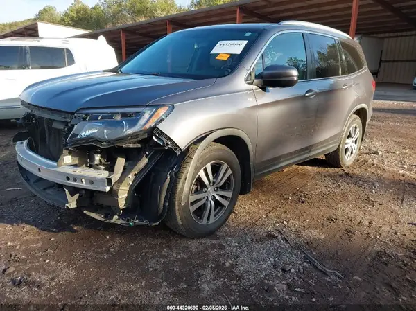 5FNYF5H82GB019587 2016 HONDA PILOT - Image 2