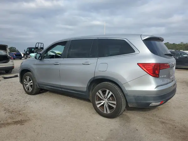 5FNYF5H82JB009987 2018 HONDA PILOT - Image 2