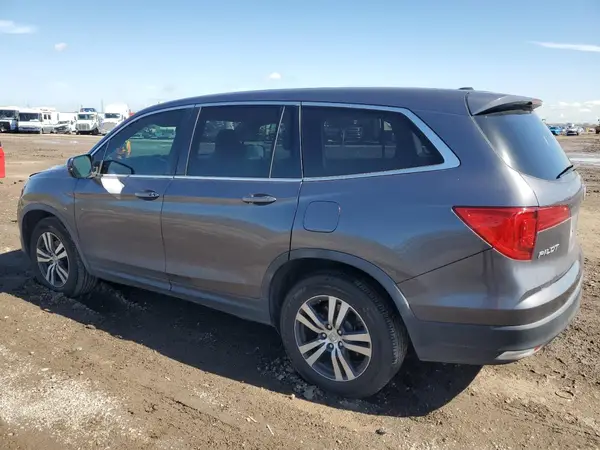 5FNYF5H82JB017765 2018 HONDA PILOT - Image 2