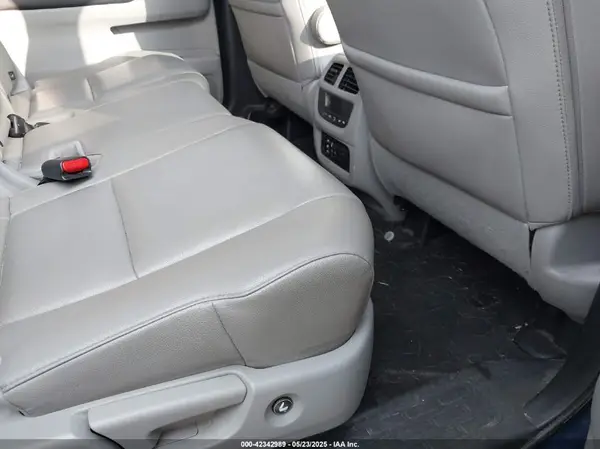 5FNYF5H83GB009716 2016 HONDA PILOT - Image 8