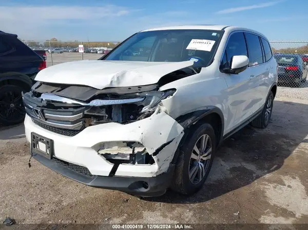 5FNYF5H83HB042426 2017 HONDA PILOT - Image 2