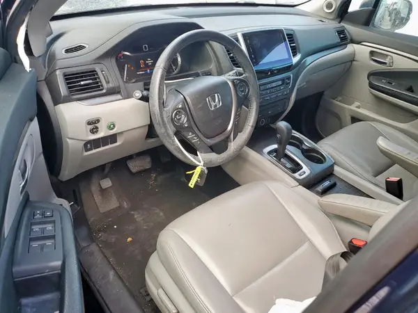 5FNYF5H84HB003618 2017 HONDA PILOT - Image 8