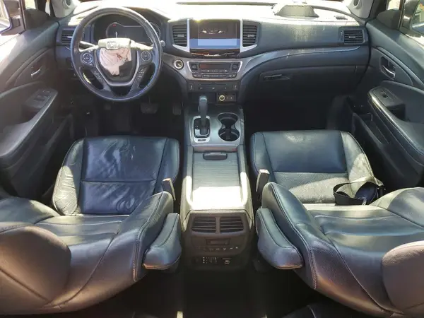 5FNYF5H84JB008727 2018 HONDA PILOT - Image 8