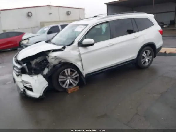 5FNYF5H85GB038537 2016 HONDA PILOT - Image 2