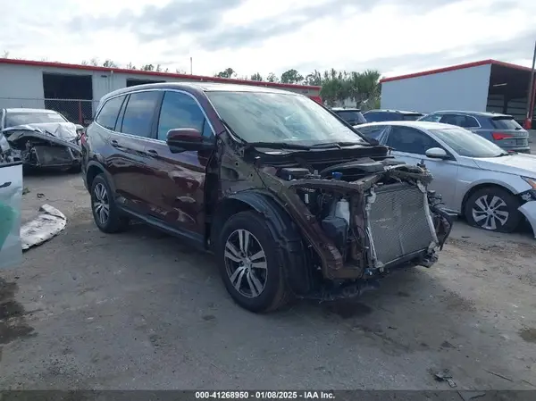 5FNYF5H85HB017723 2017 HONDA PILOT - Image 1