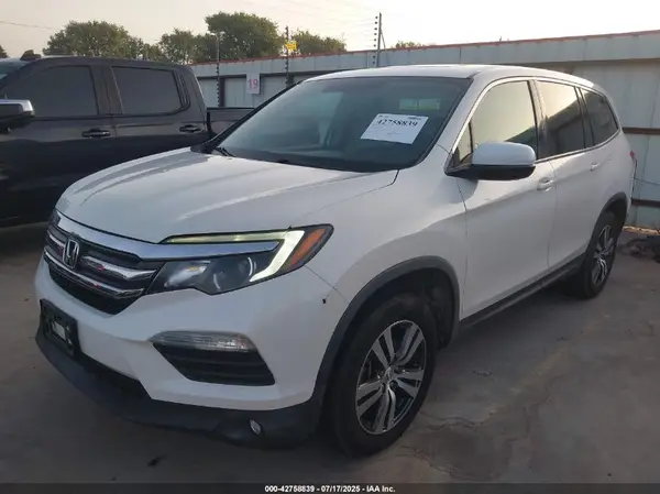 5FNYF5H85JB010809 2018 HONDA PILOT - Image 2
