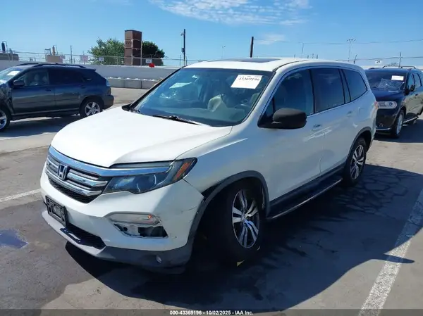 5FNYF5H86GB038482 2016 HONDA PILOT - Image 2