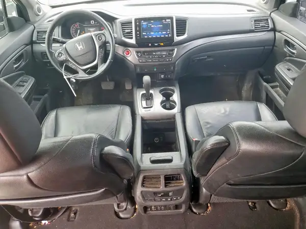 5FNYF5H86HB009517 2017 HONDA PILOT - Image 8