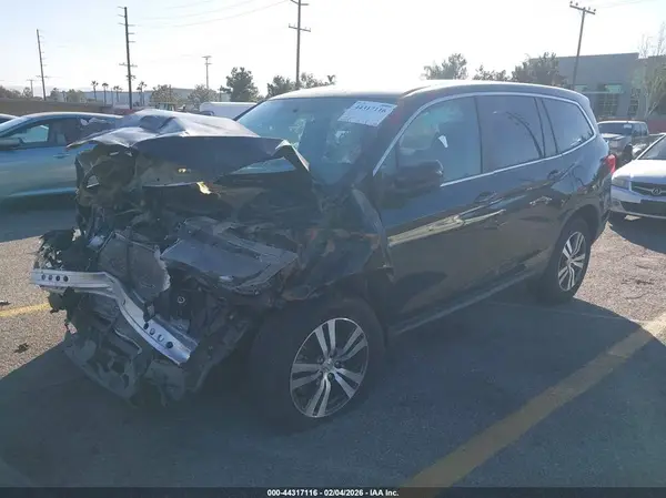 5FNYF5H86HB042243 2017 HONDA PILOT - Image 2