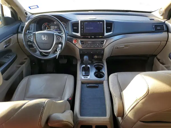 5FNYF5H87HB018520 2017 HONDA PILOT - Image 8