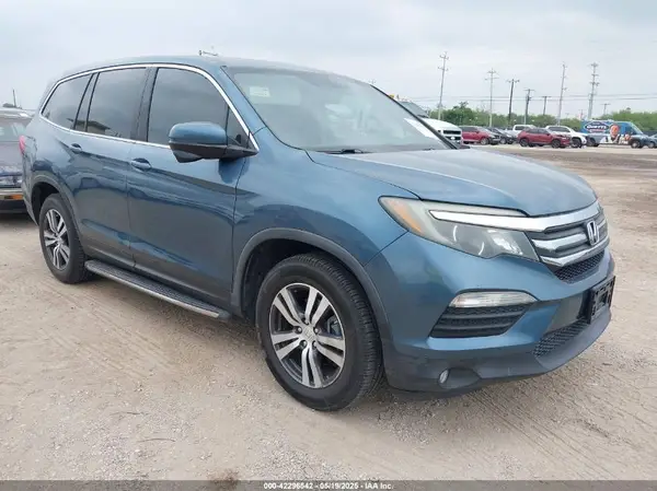 5FNYF5H88HB042003 2017 HONDA PILOT - Image 1