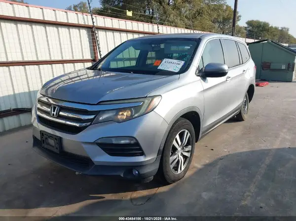 5FNYF5H89JB005290 2018 HONDA PILOT - Image 2