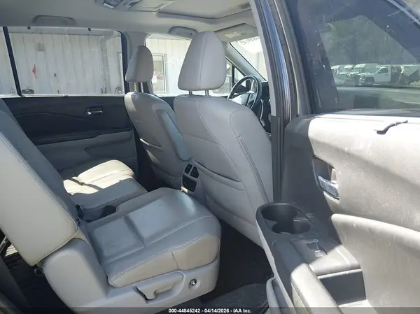 5FNYF5H8XGB026576 2016 HONDA PILOT - Image 8