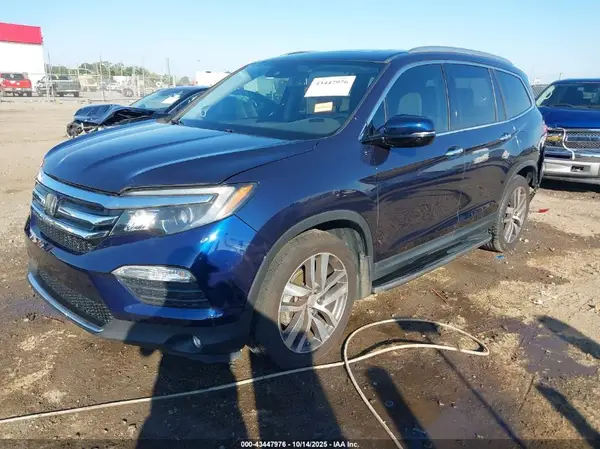 5FNYF5H90GB010900 2016 HONDA PILOT - Image 2